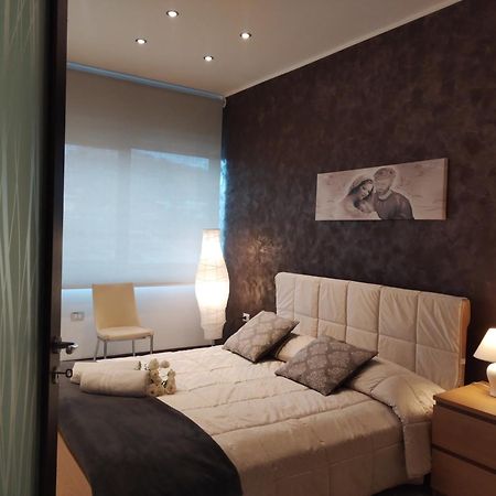 Twin House Daire Tito Dış mekan fotoğraf